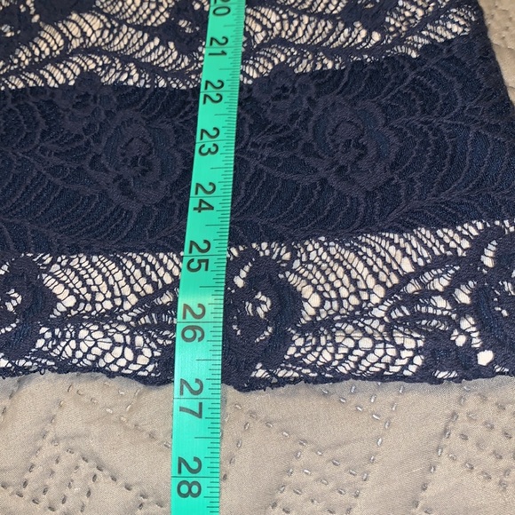 Like new! CJ Banks Lace and Knit Tank Top Blouse - Picture 6 of 8